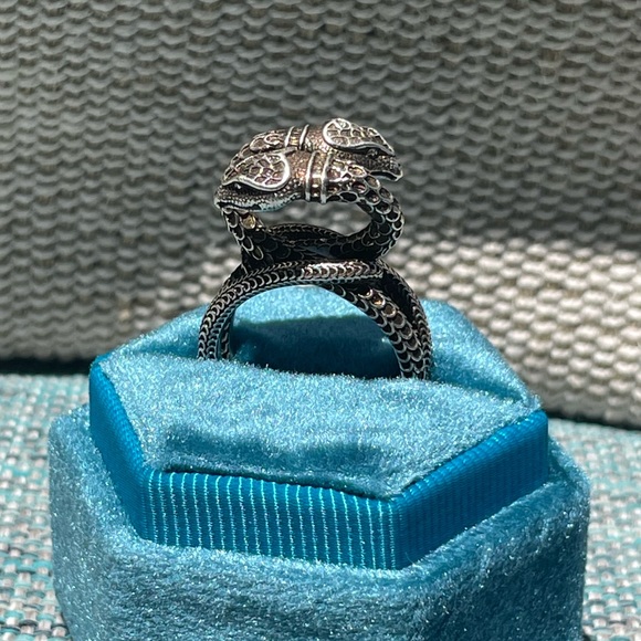 Gucci double snake ring - Picture 9 of 11